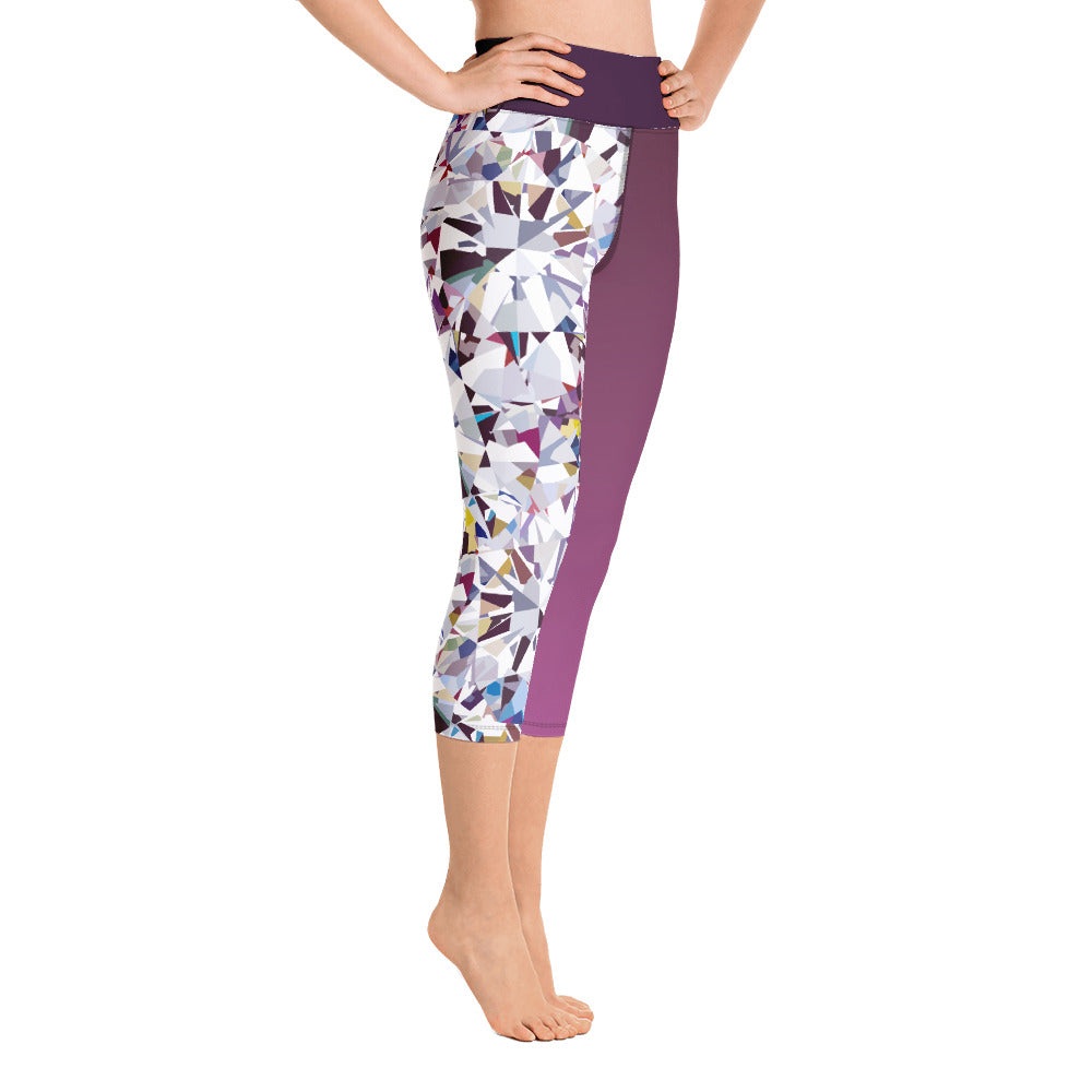 TREASURE Split Capri Leggings